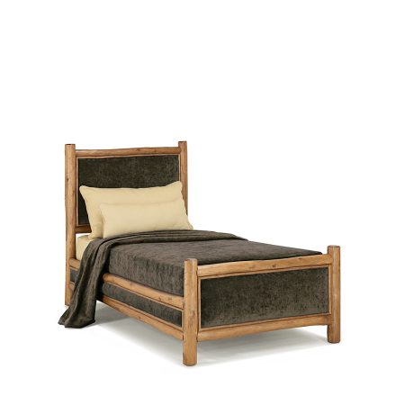 Beau Bed with Footboard